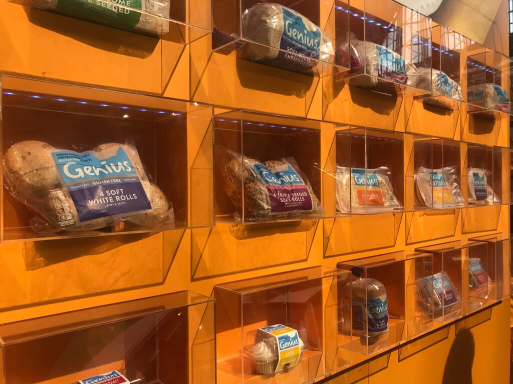 Genius Showstand Genius Showstand